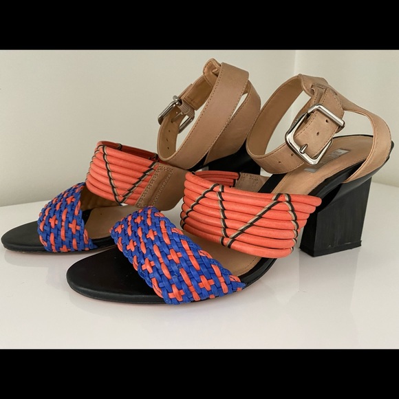 SCHUTZ Woman Leather Sandals - Picture 12 of 14